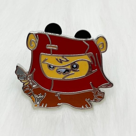 Disney Jewelry - 🔮 5/$25 Disney Cute Characters Star Wars Ewok Pin